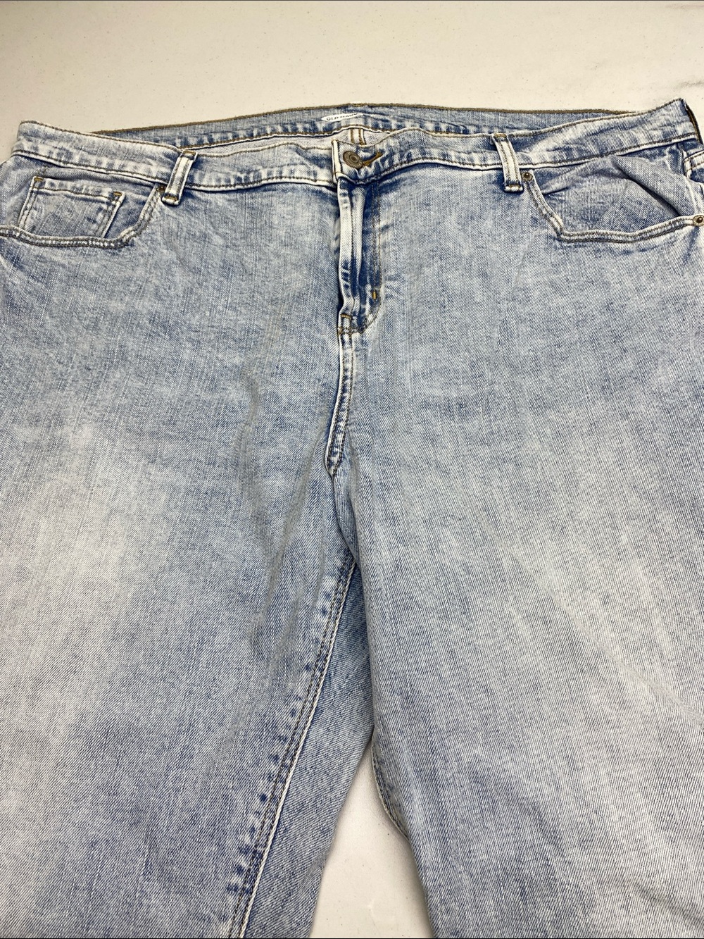 Old Navy Light Wash Straight Leg Jeans